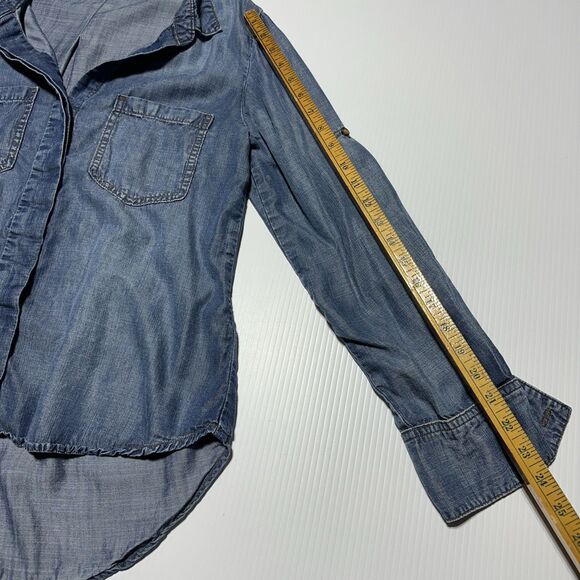 Cloth & Stone Women’s Button Front Shirt Size M Blue Chambray Tencel Back Slit - Picture 11 of 11